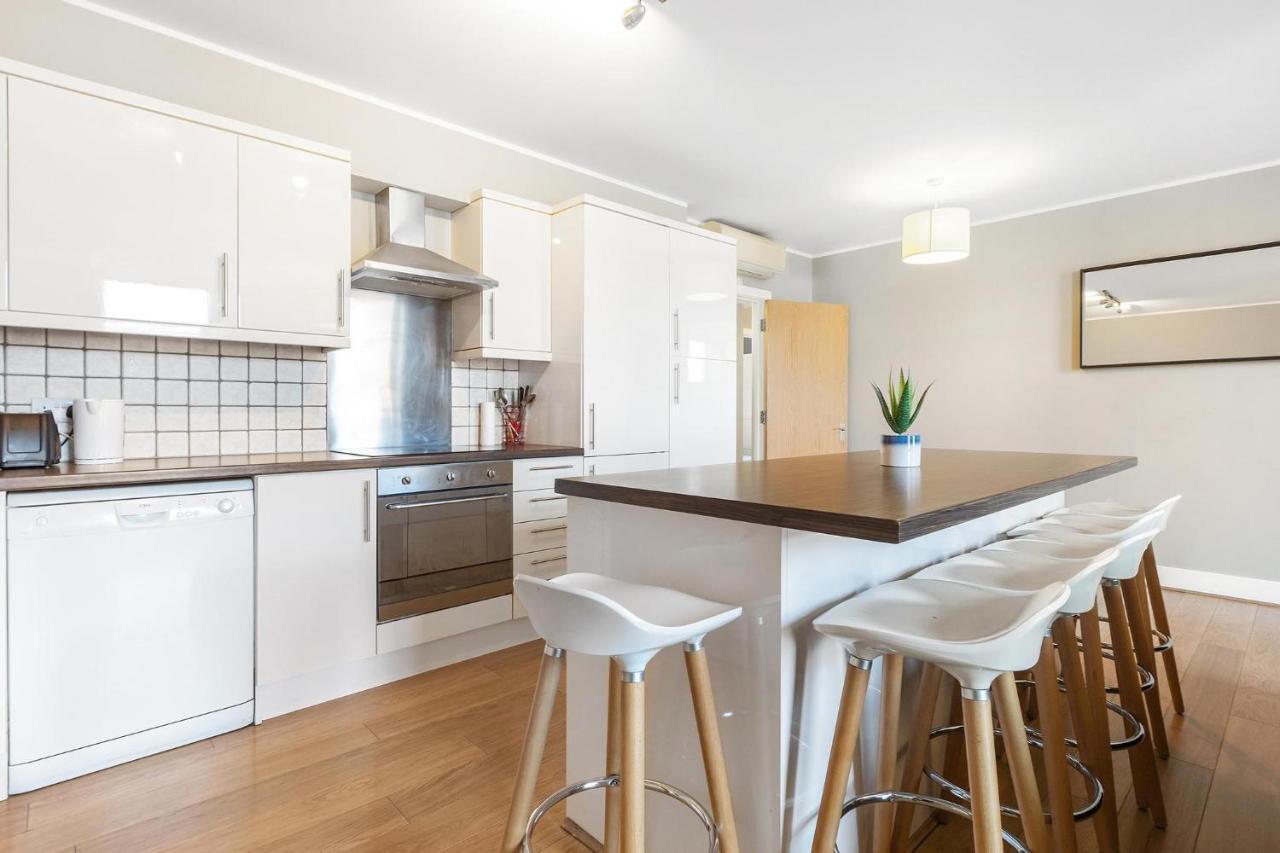 221 Clapham Road Apartments Лондон Экстерьер фото